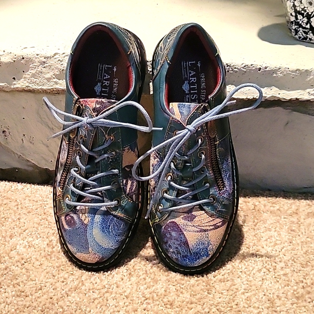 Spring Step Danli-Bloom New No Box Size EU38 US 7.5 Beautiful Blue Color